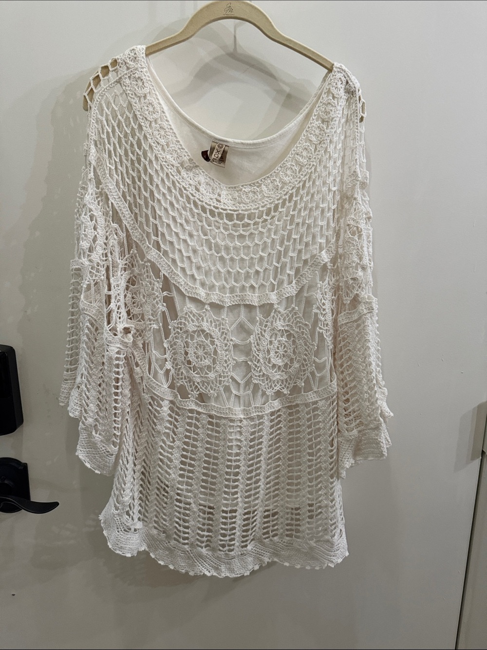 Women’s White Crochet Swim Cover-Up Tunic NWOT